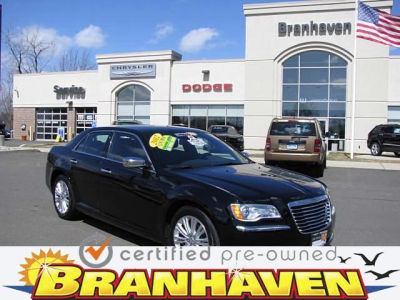 2012 Chrysler 300C  Base