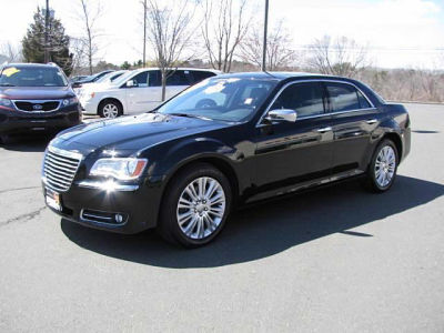 2012 Chrysler 300C  Base