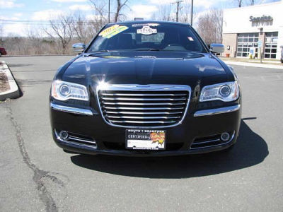 2012 Chrysler 300C  Base