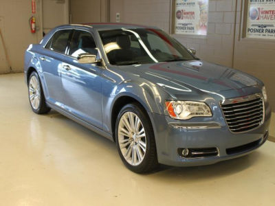 2011 Chrysler 300C  Base