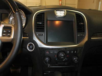 2011 Chrysler 300C  Base