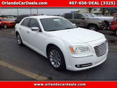 2013 Chrysler 300C  Base