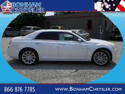 2011 Chrysler 300C  Base