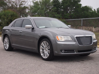 2011 Chrysler 300C  Base