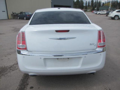 2011 Chrysler 300C  Base