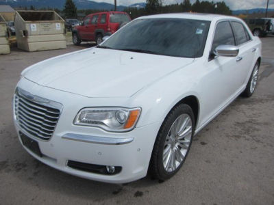 2011 Chrysler 300C  Base