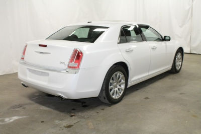 2012 Chrysler 300C