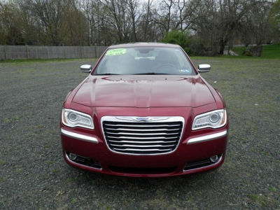 2011 Chrysler 300C  Base