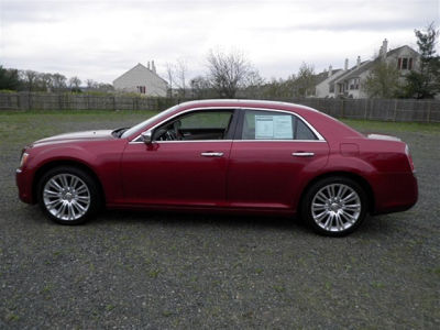 2011 Chrysler 300C  Base