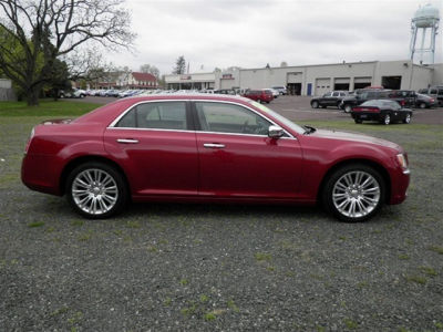 2011 Chrysler 300C  Base