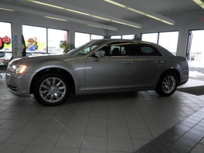 2011 Chrysler 300C  Base