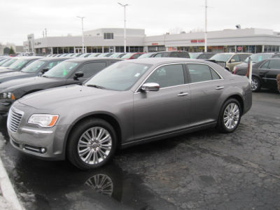 2011 Chrysler 300C  Base