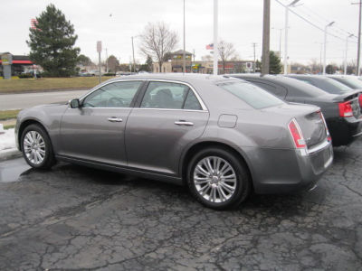 2011 Chrysler 300C  Base