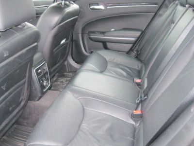 2011 Chrysler 300C  Base