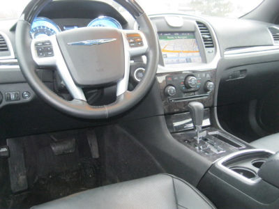 2011 Chrysler 300C  Base