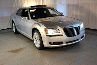 2011 Chrysler 300C  Base