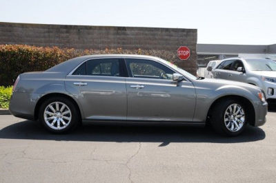 2012 Chrysler 300C  Base