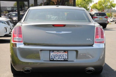 2012 Chrysler 300C  Base