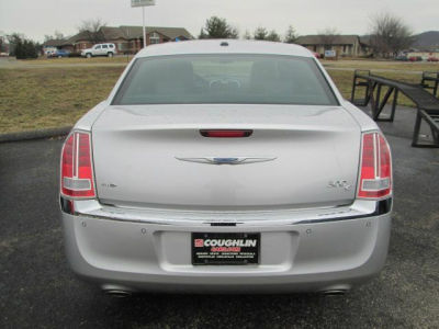 2011 Chrysler 300C  Base