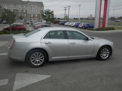 2012 Chrysler 300C  Base