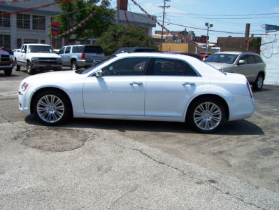 2011 Chrysler 300C