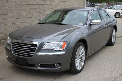 2011 Chrysler 300C  Base