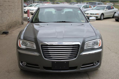 2011 Chrysler 300C  Base