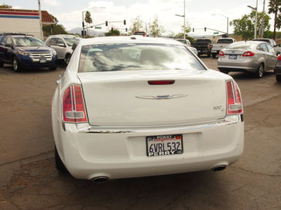 2012 Chrysler 300C  Base