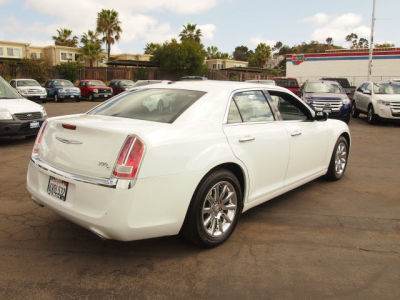 2012 Chrysler 300C  Base