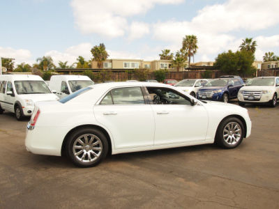 2012 Chrysler 300C  Base