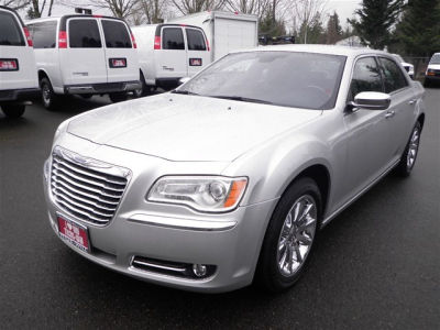 2011 Chrysler 300C  Base