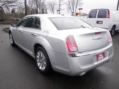 2011 Chrysler 300C  Base