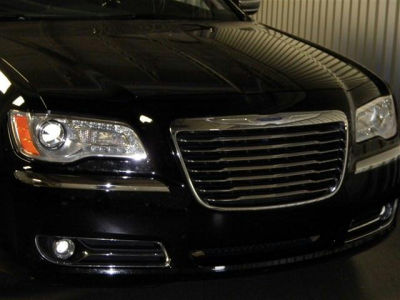2012 Chrysler 300C  Base