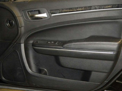 2012 Chrysler 300C  Base