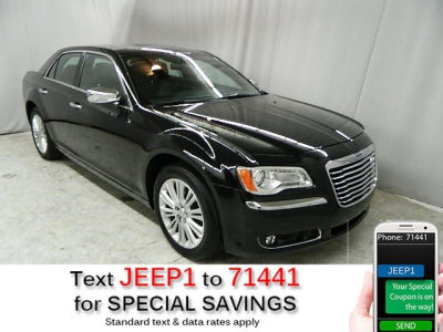 2011 Chrysler 300C  Base