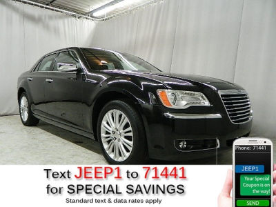 2011 Chrysler 300C  Base