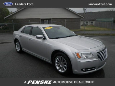 2012 Chrysler 300C  Base