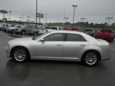 2012 Chrysler 300C  Base