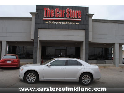 2011 Chrysler 300C