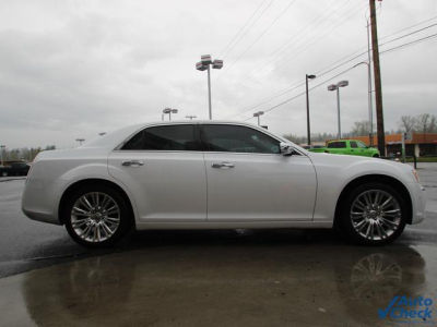 2011 Chrysler 300C  Base