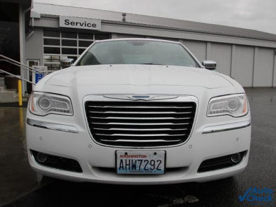 2011 Chrysler 300C  Base