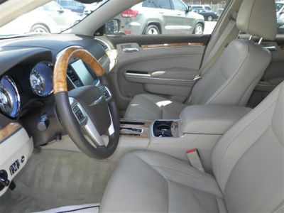 2012 Chrysler 300C  Base