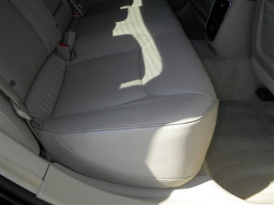 2012 Chrysler 300C  Base