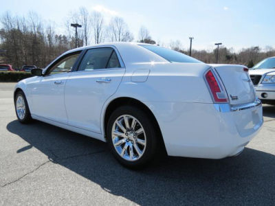2012 Chrysler 300C  Base