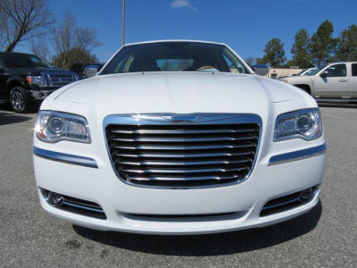 2012 Chrysler 300C  Base