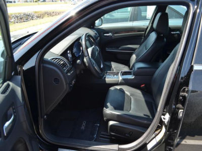 2013 Chrysler 300C Base