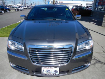 2012 Chrysler 300C  Base