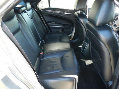 2012 Chrysler 300C  Base