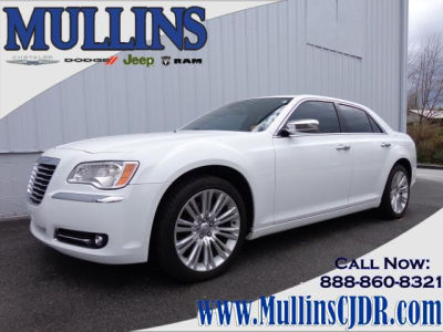 2011 Chrysler 300C  Base