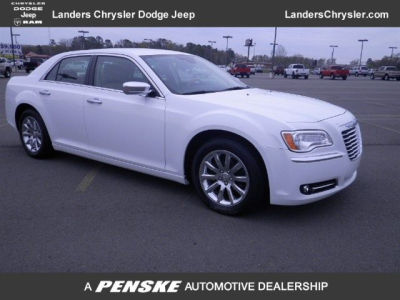 2012 Chrysler 300C  Base